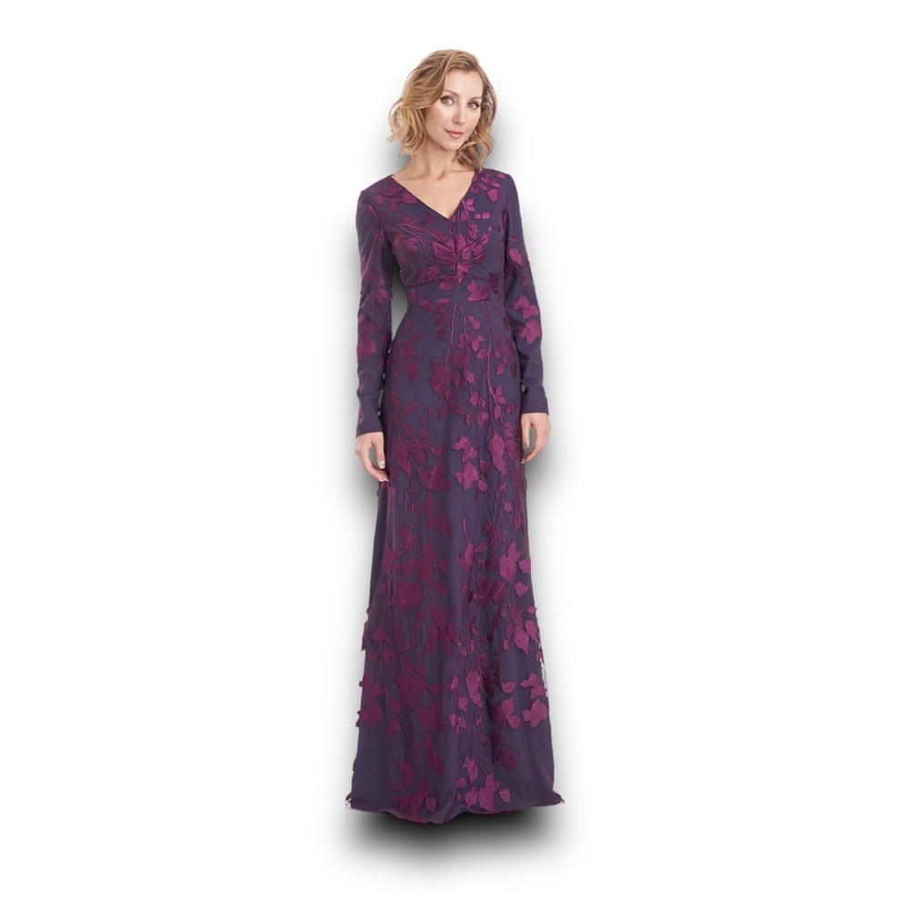 JS Collections Mother Of The Dress Formal Gown V Neck A Line Embroidered Size 14